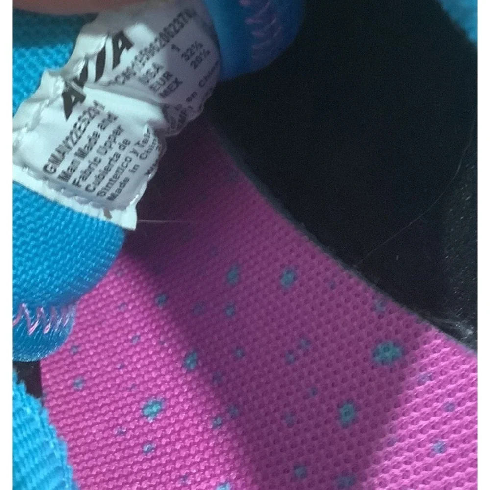Kids' sneakers  -size 1